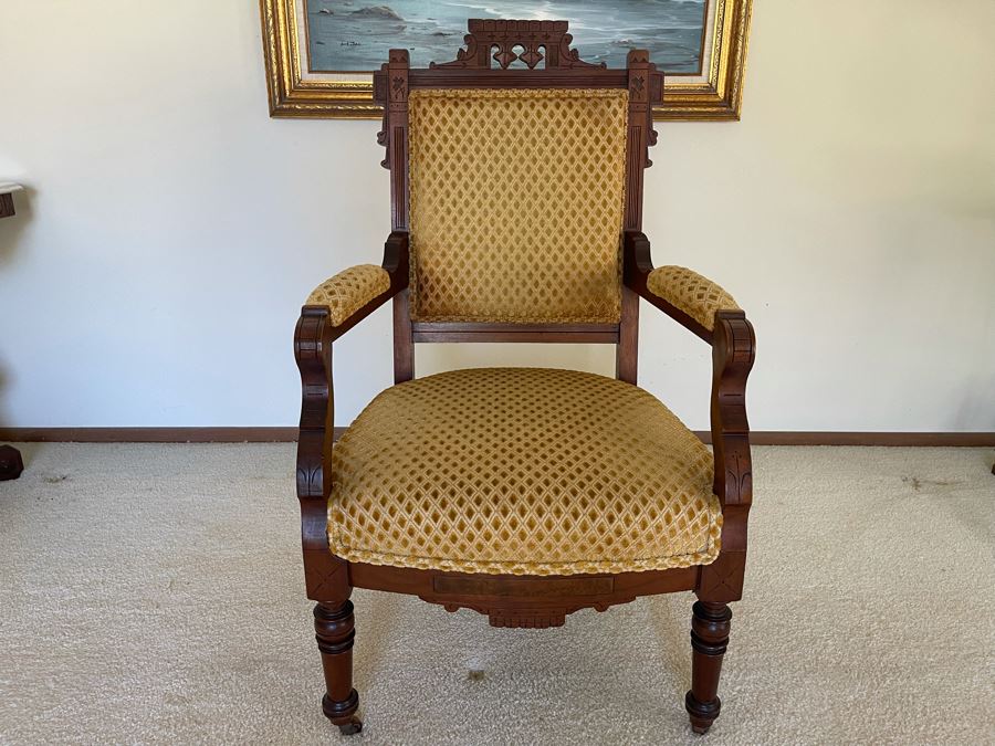 Antique Eastlake Victorian Era Carved Wooden Armchair [Photo 3]