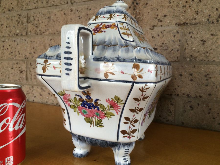 Large Soup Tureen [Photo 5]