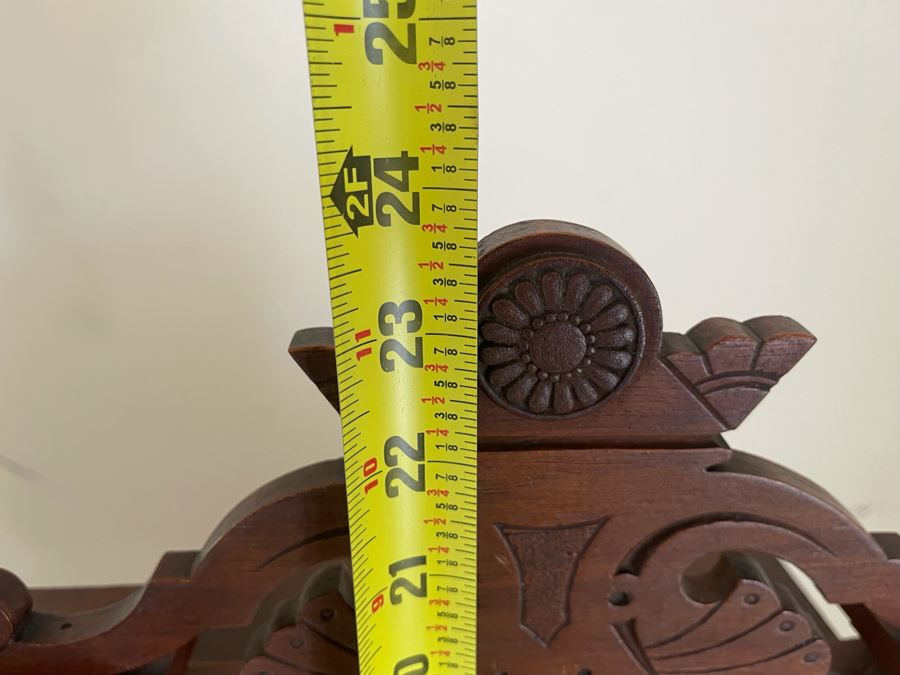 Working Eastlake Victorian Era Mechanical Clock With Key By Seth Thomas 13.5W X 5D X 23.5H [Photo 17]