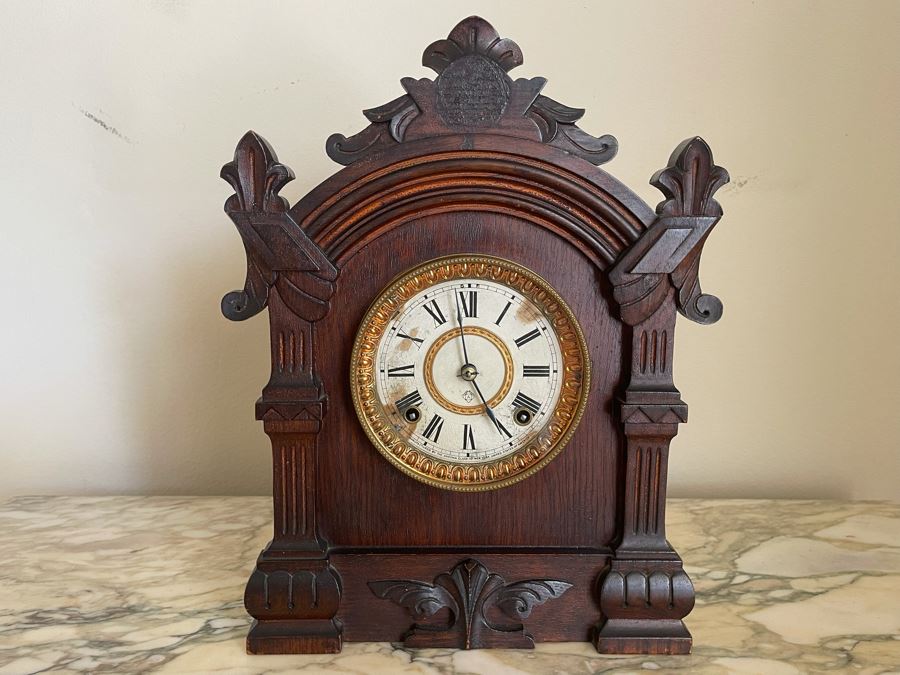 Working Antique Trieste Model Clock By The Ansonia Clock Co New York With Key - Eight Day Strike 1882 Patent Date 11W X 4D X 15H [Photo 3]