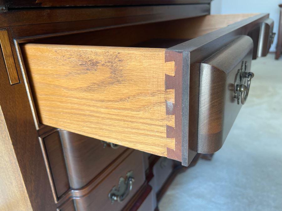 Vintage Mahogany Secretary Desk With Secret Compartments And Lockable Drawers 36W X 22D X 41H [Photo 9]