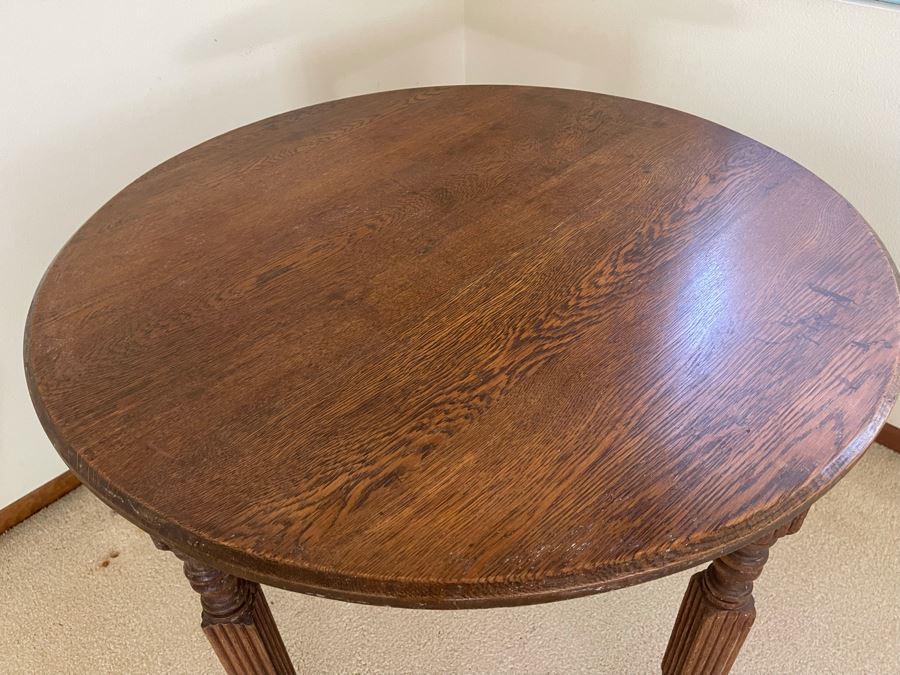 Vintage Oak 36' Round Table 28.5H [Photo 4]