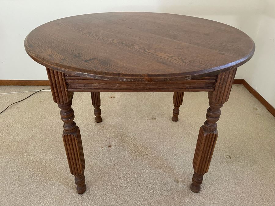 Vintage Oak 36' Round Table 28.5H [Photo 7]