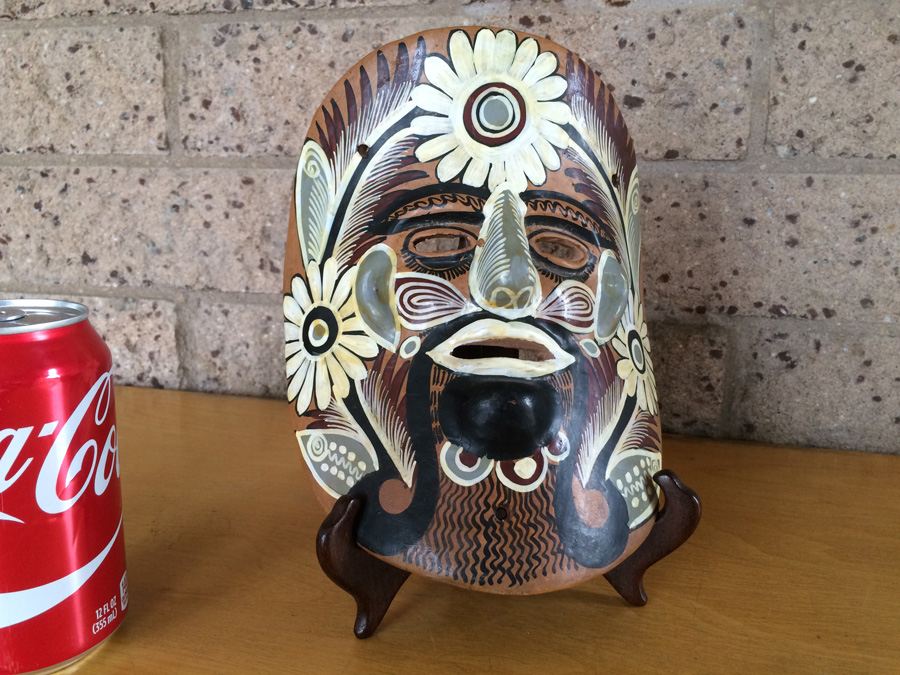 Hand Painted Mask [Photo 1]