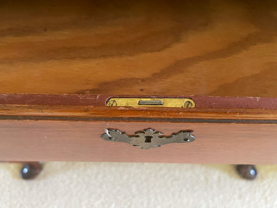 Vintage Queen Anne Style Secretary Desk With Lockable Drawers By Paine ...