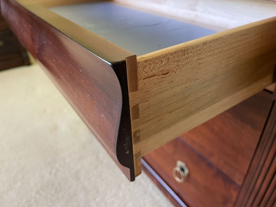 Ethan Allen 3-Drawer Chest Of Drawers Dresser 36W X 17D X 29.5H [Photo 5]