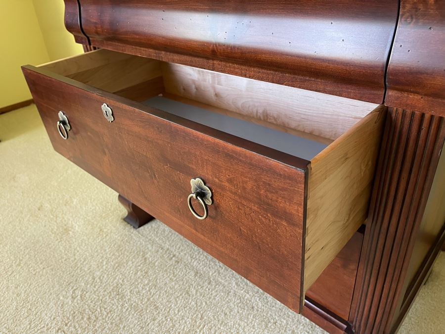 Ethan Allen 3-Drawer Chest Of Drawers Dresser 36W X 17D X 29.5H [Photo 6]