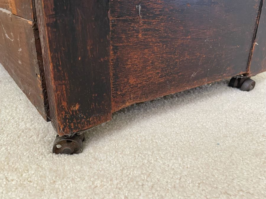 Vintage Tall 6-Drawer Chest Of Drawers Dresser On Casters (One Drawer Pull Needs Replacement) 40W X 20D X 62H [Photo 11]