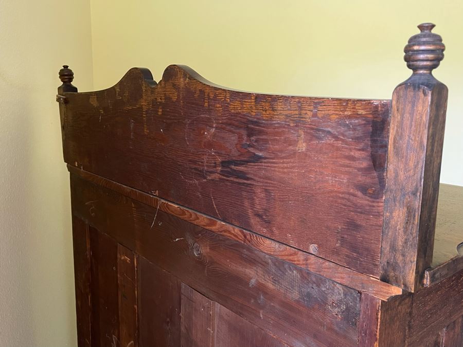 Vintage Tall 6-Drawer Chest Of Drawers Dresser On Casters (One Drawer Pull Needs Replacement) 40W X 20D X 62H [Photo 8]