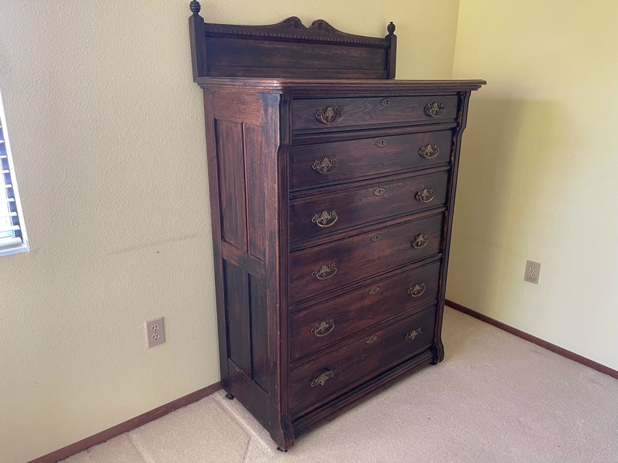 Vintage Tall 6-Drawer Chest Of Drawers Dresser On Casters (One Drawer Pull Needs Replacement) 40W X 20D X 62H [Photo 3]