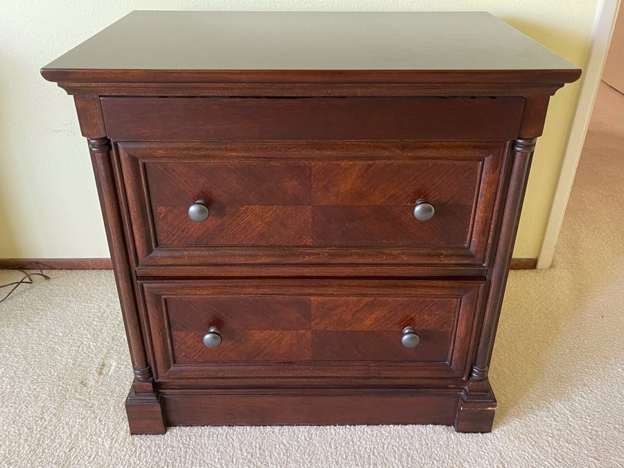 Heritage Wooden Chest Of Drawers Nightstand With Hidden Top Jewelry Drawer [Photo 2]