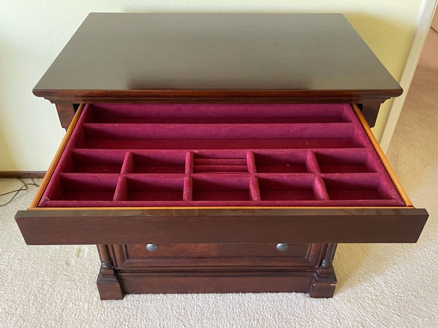 Heritage Wooden Chest Of Drawers Nightstand With Hidden Top Jewelry Drawer [Photo 4]