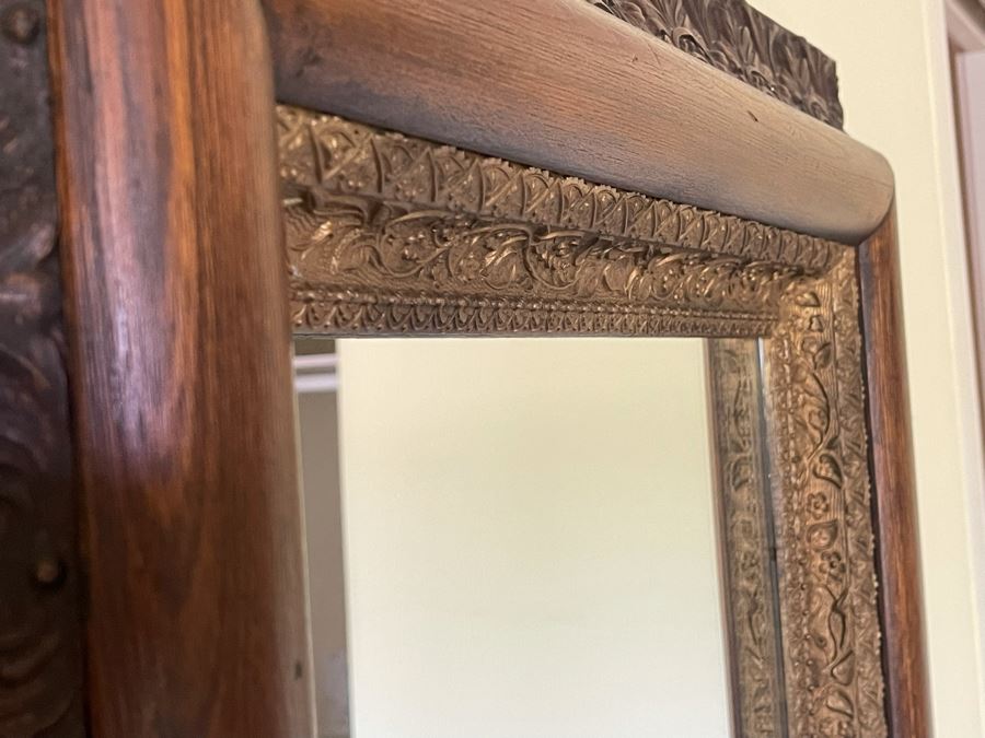 Vintage Wooden Wall Mirror 26W X 28.5H [Photo 6]