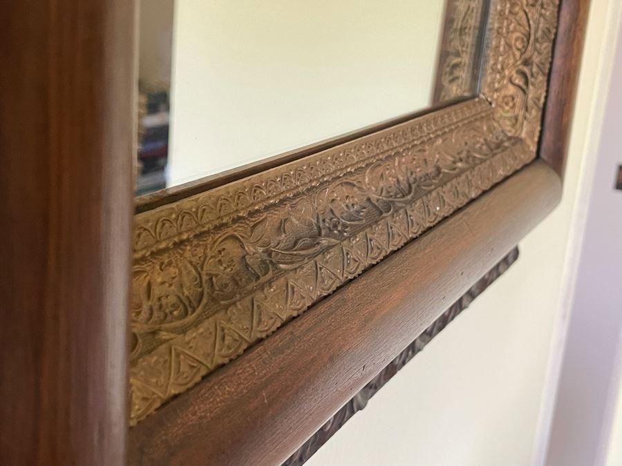 Vintage Wooden Wall Mirror 26W X 28.5H [Photo 7]