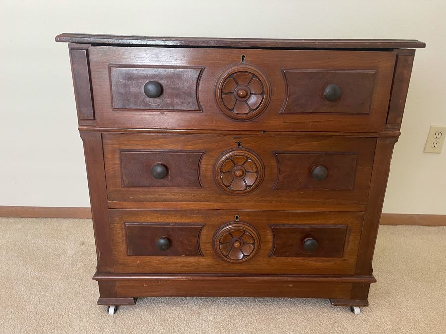 Vintage Wooden 3-Drawer Chest Of Drawers 31W X 16D X 29.5H [Photo 2]