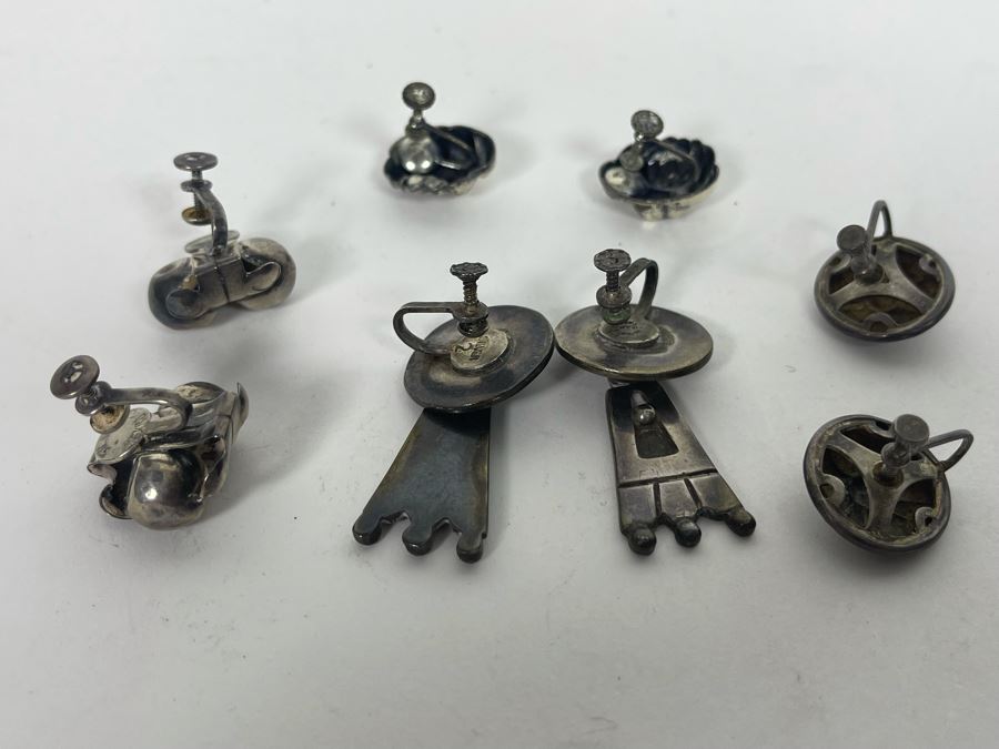 Collection Of Vintage Sterling Silver Screw Back Earrings 38.9g