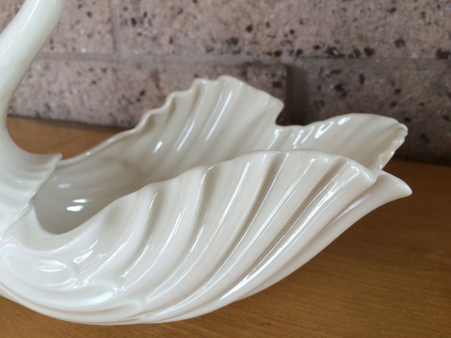 LENOX White Swan [Photo 4]