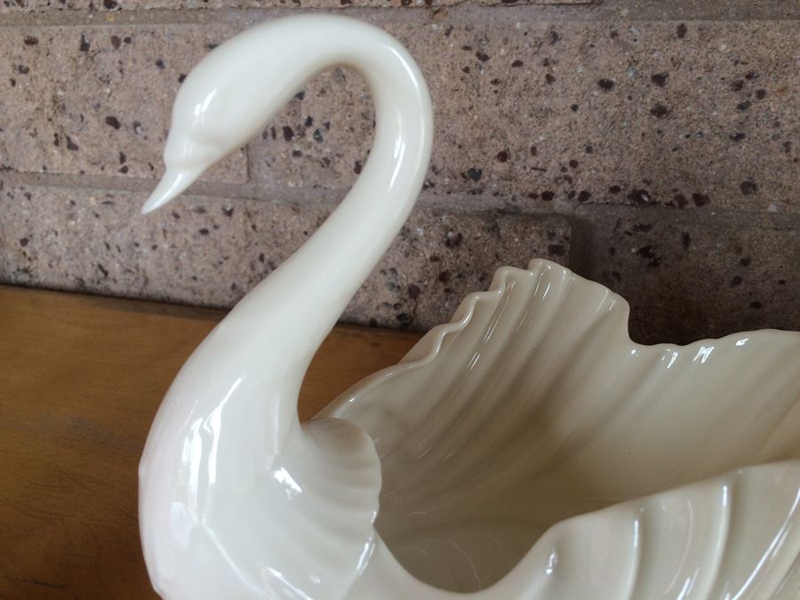 LENOX White Swan [Photo 2]