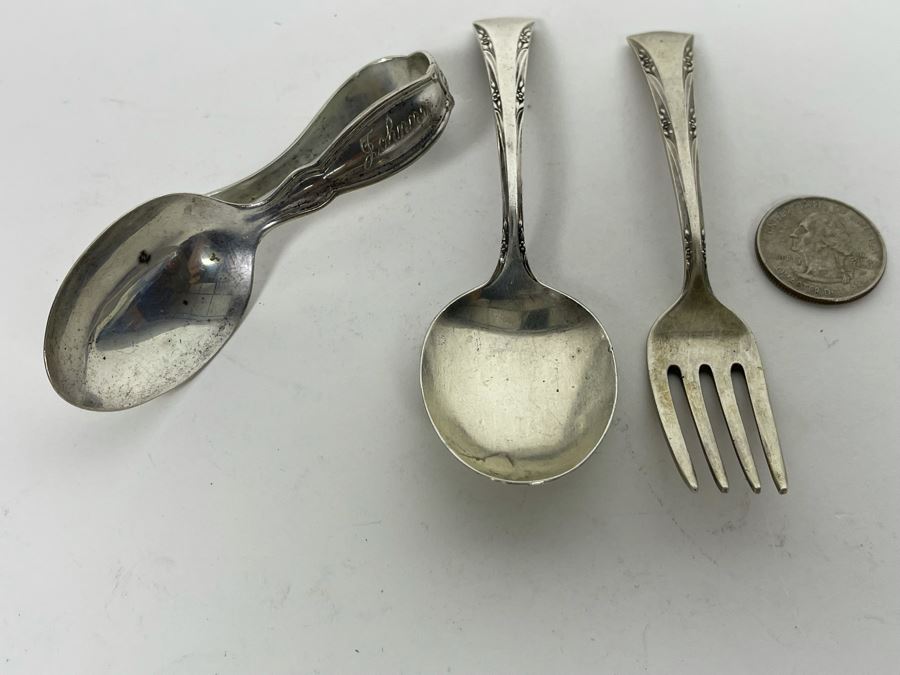 Vintage Child's Gorham Sterling Silver Spoon And Fork Set And Sterling Silver Spoon Engraved Johnny 61.4g [Photo 2]