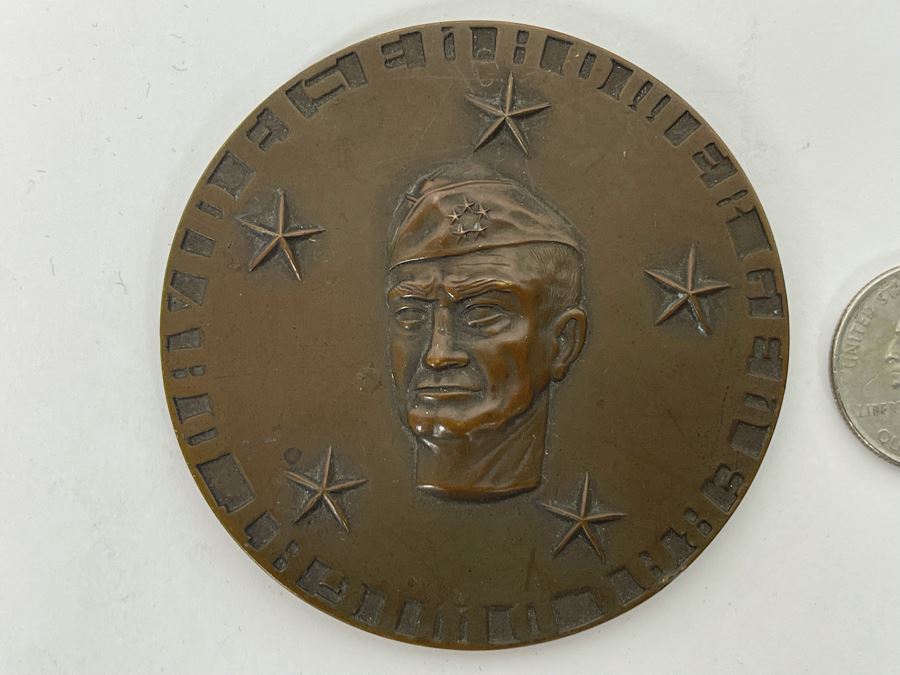 Vintage Dwight D Eisenhower Medallion 2.75R [Photo 2]