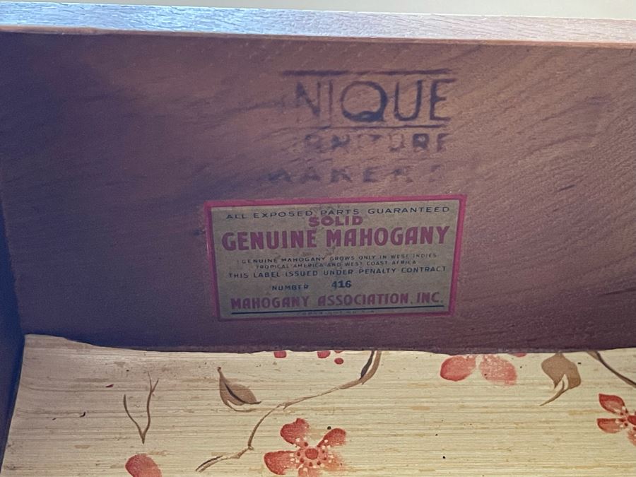 Mahagony Drop Leaf Dining Table With Six Chairs And Matching Mahagony China Cabinet - Comes With Extra Leaf - Made By Unique Furniture Makers [Photo 19]