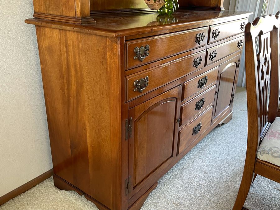 Mahagony Drop Leaf Dining Table With Six Chairs And Matching Mahagony China Cabinet - Comes With Extra Leaf - Made By Unique Furniture Makers [Photo 16]