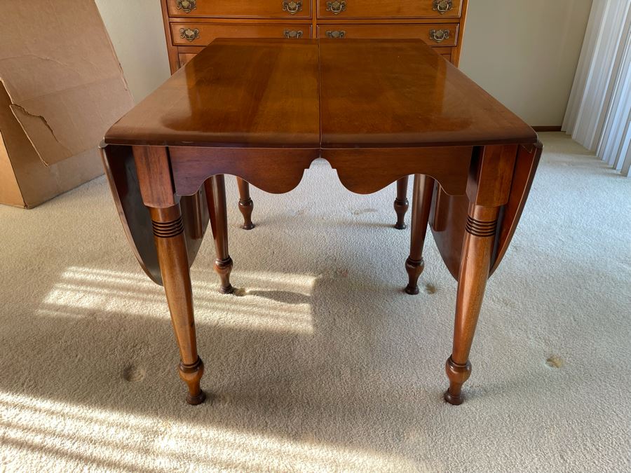 Mahagony Drop Leaf Dining Table With Six Chairs And Matching Mahagony China Cabinet - Comes With Extra Leaf - Made By Unique Furniture Makers [Photo 4]