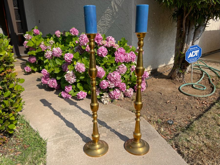 Pair Of Brass Floor Standing Altar Candlesticks Candle Holders [Photo 1]