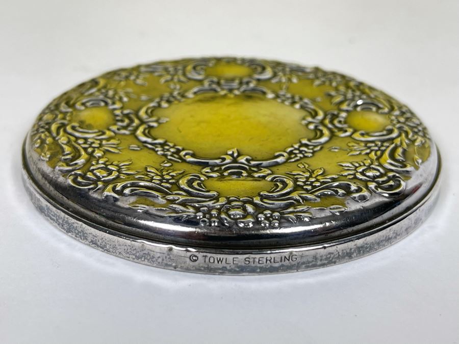 JUST ADDED - Towle Repousse Sterling Silver Compact Mirror [Photo 4]