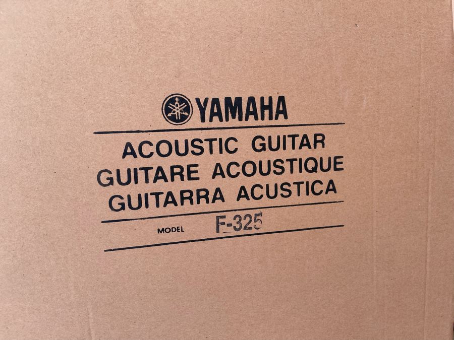 JUST ADDED - Yamaha Acoustic Steel String Guitar Model F-325 With Box [Photo 10]