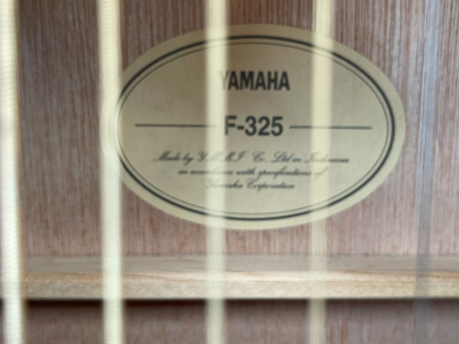 JUST ADDED - Yamaha Acoustic Steel String Guitar Model F-325 With Box [Photo 5]