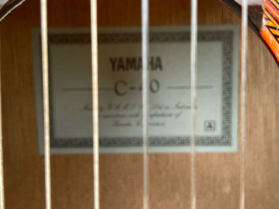 JUST ADDED - Yamaha Acoustic Nylon String Guitar Model C-40 A With Box [Photo 5]