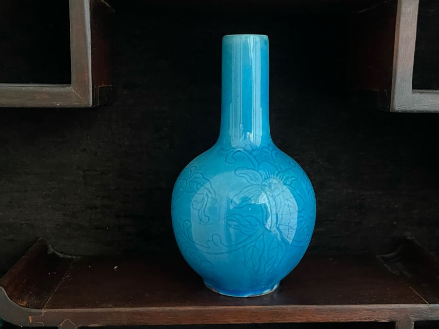 Chinese Carved Rosewood Glass Front Display Wall Curio Cabinet Lockable With Key And Collection Of Chinese Blue Porcelain Animal Figurines [Photo 12]