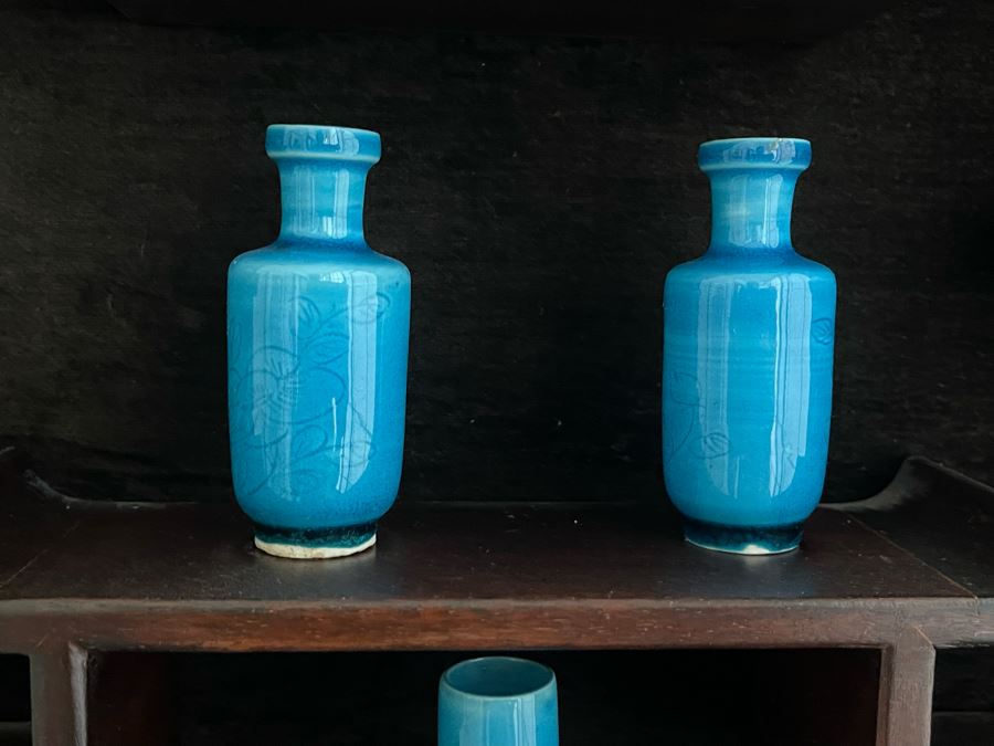 Chinese Carved Rosewood Glass Front Display Wall Curio Cabinet Lockable With Key And Collection Of Chinese Blue Porcelain Animal Figurines [Photo 11]