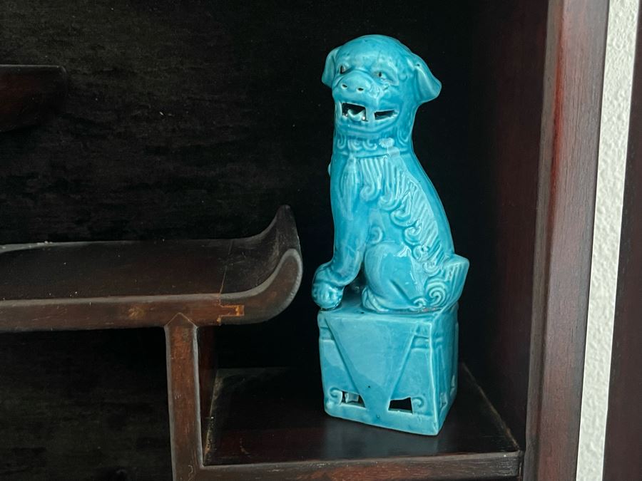 Chinese Carved Rosewood Glass Front Display Wall Curio Cabinet Lockable With Key And Collection Of Chinese Blue Porcelain Animal Figurines [Photo 4]