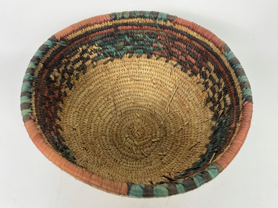 Vintage African Handwoven Basket 11W X 6H [Photo 4]