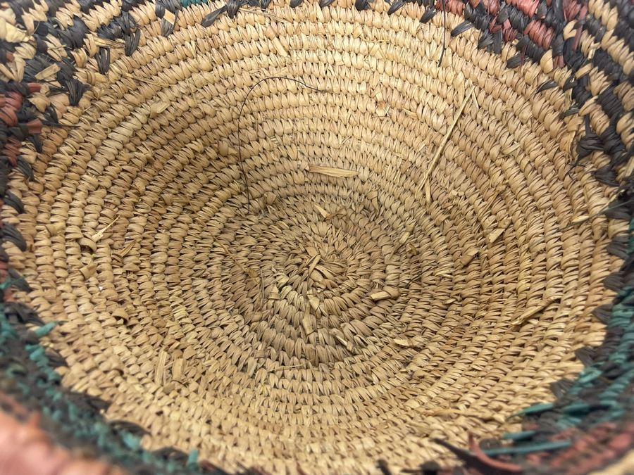 Vintage African Handwoven Basket 11W X 6H [Photo 5]