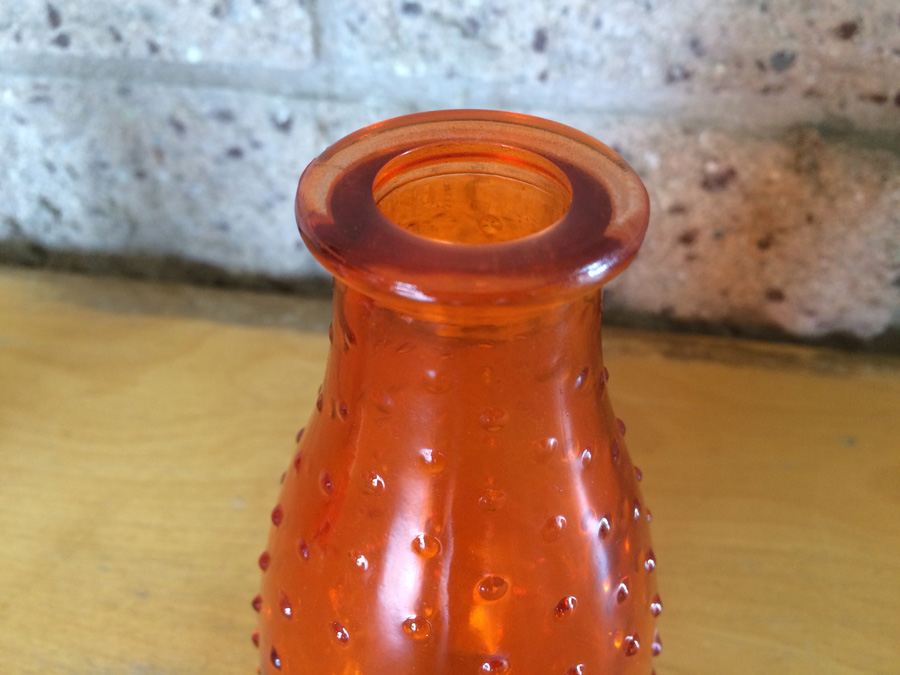 Orange Hobnail Vase [Photo 2]