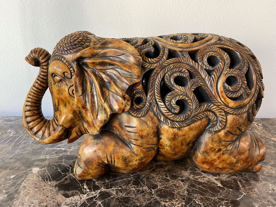 Ceylon Elephant Sculpture From Kinder Collection Austion Productions Resin 23W X 9D X 12H [Photo 3]