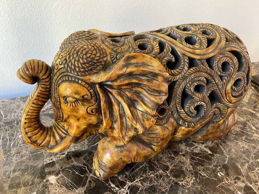 Ceylon Elephant Sculpture From Kinder Collection Austion Productions Resin 23W X 9D X 12H [Photo 5]