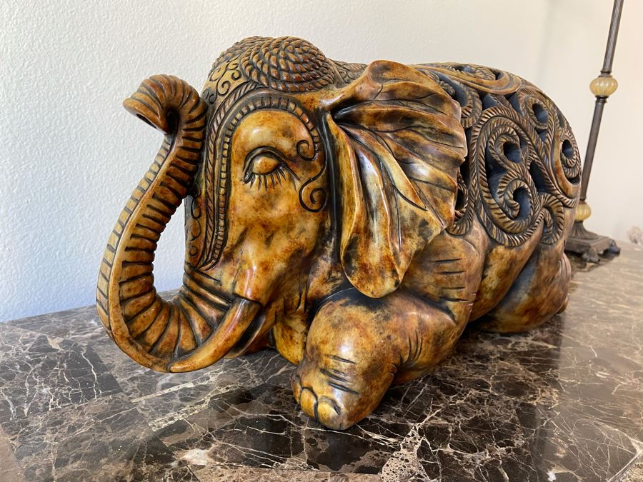 Ceylon Elephant Sculpture From Kinder Collection Austion Productions Resin 23W X 9D X 12H [Photo 4]