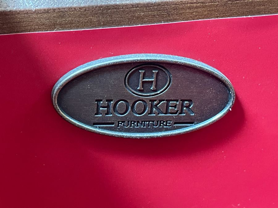 Hooker Furniture Medallion Console Chest Of Drawers 44W X 18D X 34H Retails $1,699 [Photo 7]