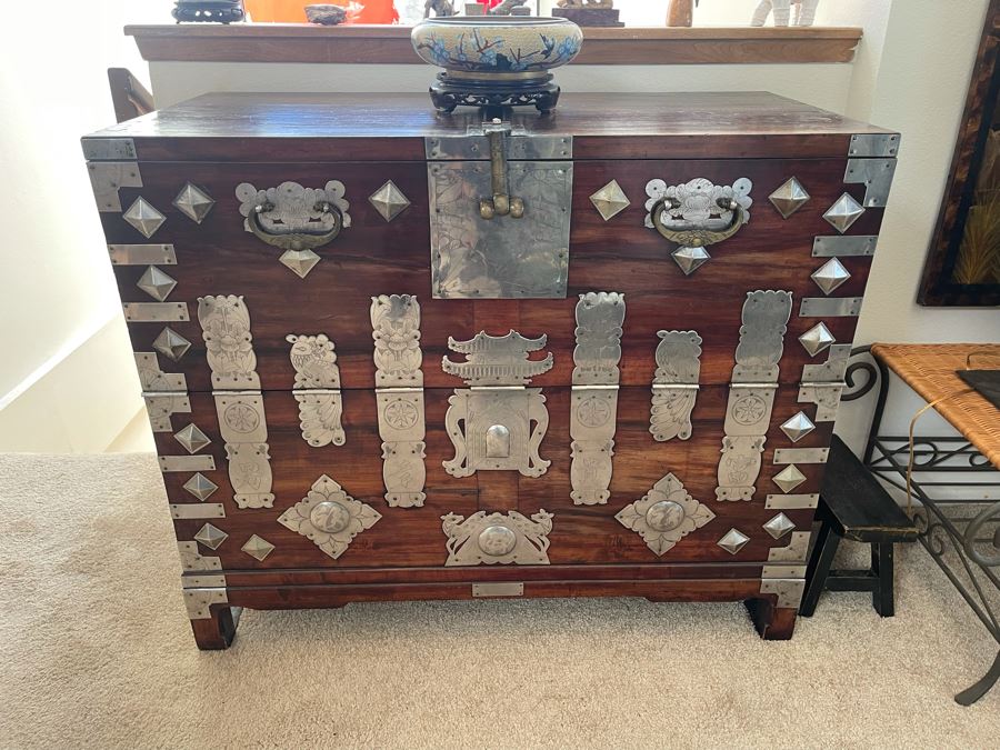 Vintage Japanese Tansu Chest With Silver 40W X 19D X 33H [Photo 3]