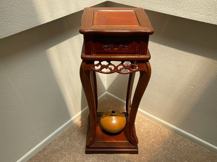 Vintage Chinese Wooden Stand 12W X 31H [Photo 3]