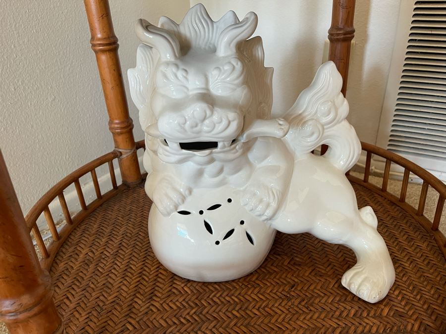 Rattan Side Table 26W X 27H [Photo 6]