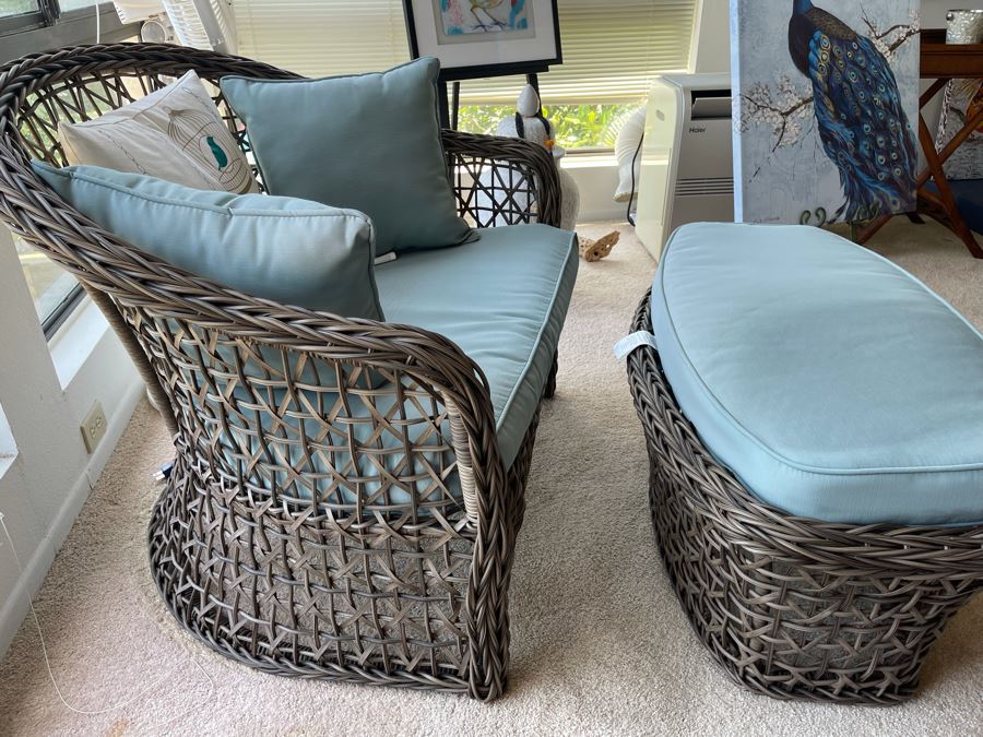 Woven Armchair With Ottoman [Photo 7]