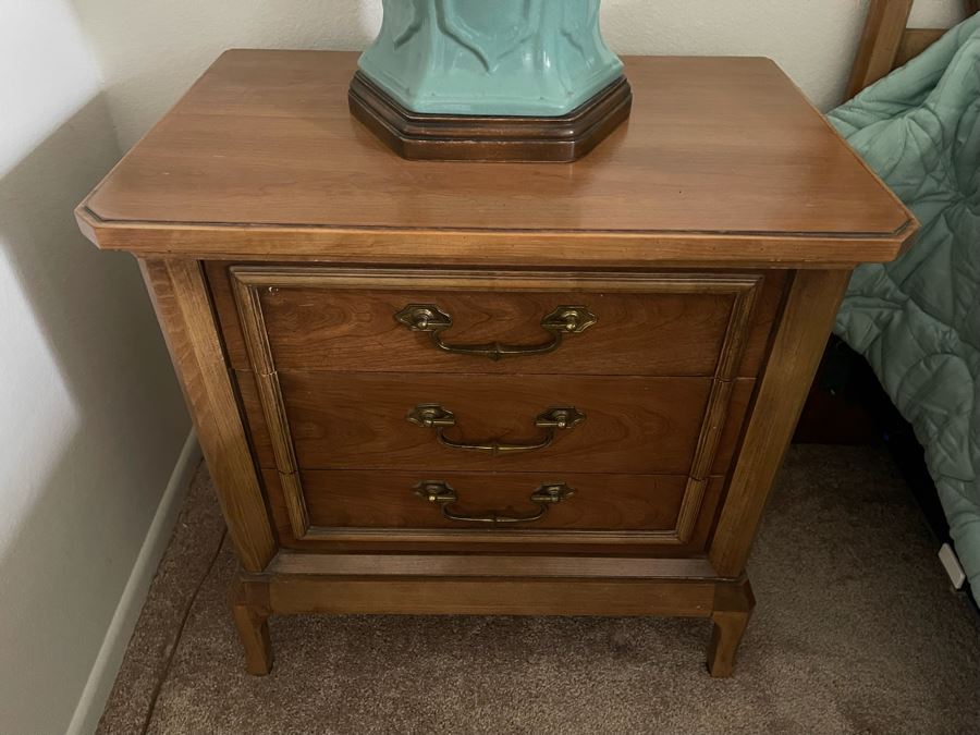 Pair Of Mid-Century Modern Nightstands 24W X 16D X 24H [Photo 9]