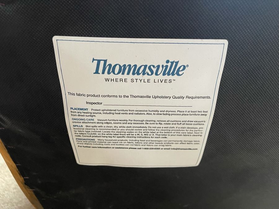 Elegant Thomasville Armchair [Photo 6]