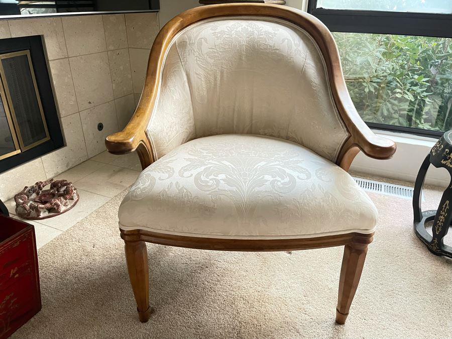 Elegant Thomasville Armchair [Photo 2]