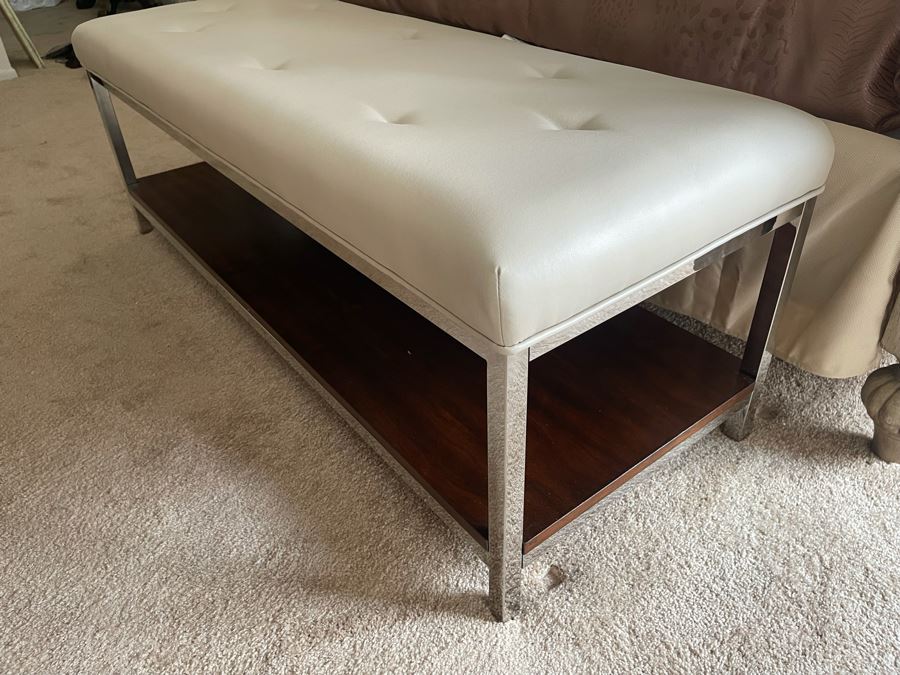 Hammary Furniture Modern Chrome Tufted Cocktail Bench [Photo 2]